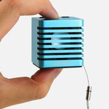 Cube Shaped Mini Speaker
