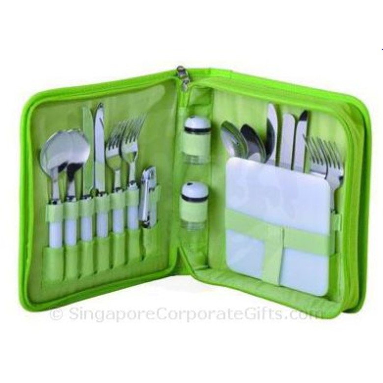 4 Person Picnic Set