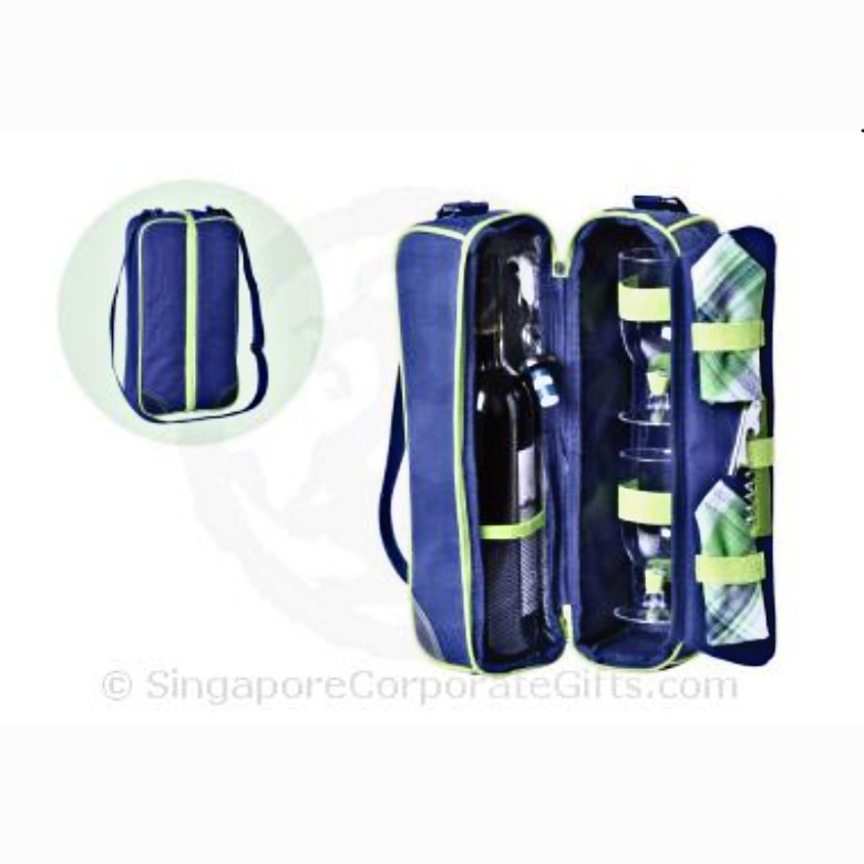 2 Person Wine Picnic Set With Shoulder Strap