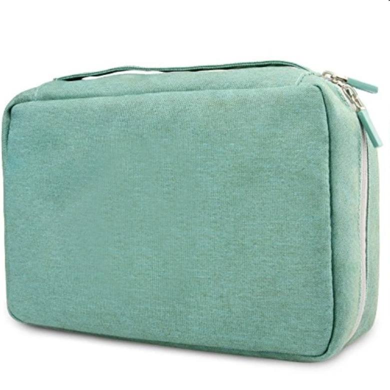 Travel Toiletry bag with zip